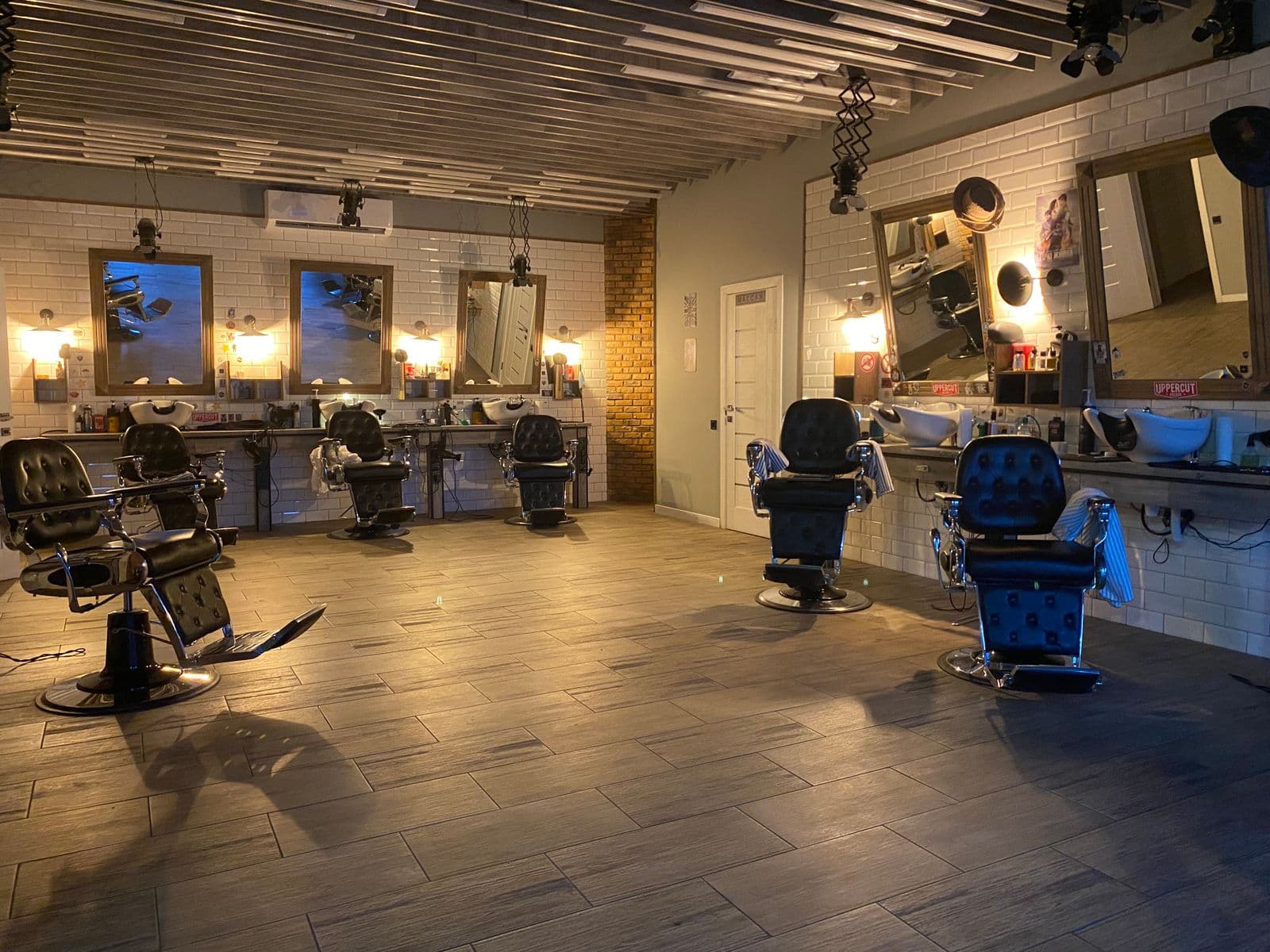 The interior of L.O Barbers